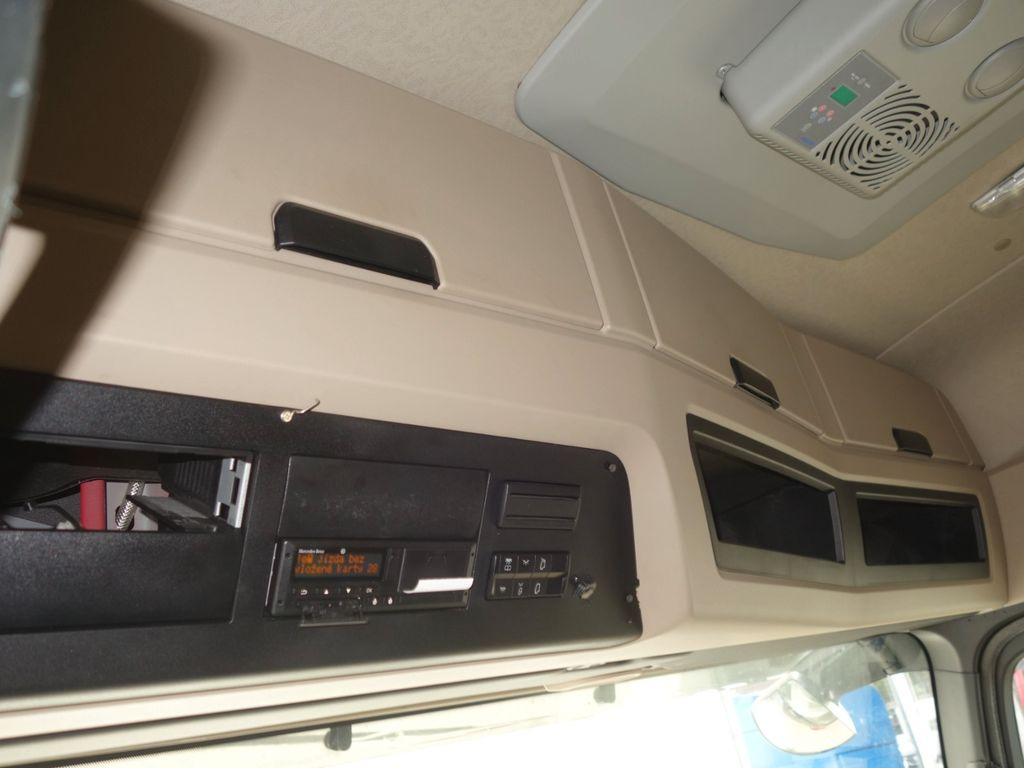 Tractor unit Mercedes-Benz Actros 1845 LSNRL Lowdeck: picture 12