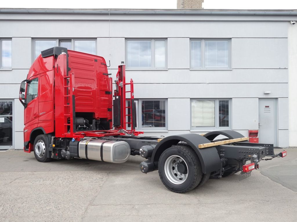 Volvo FH 13 XL 460 TC Neue fur Kassbohrer,Rolfo, Rimo - Cab chassis truck: picture 4 Volvo FH 13 XL 460 TC Neue fur Kassbohrer,Rolfo, Rimo - Cab chassis truck: picture 4