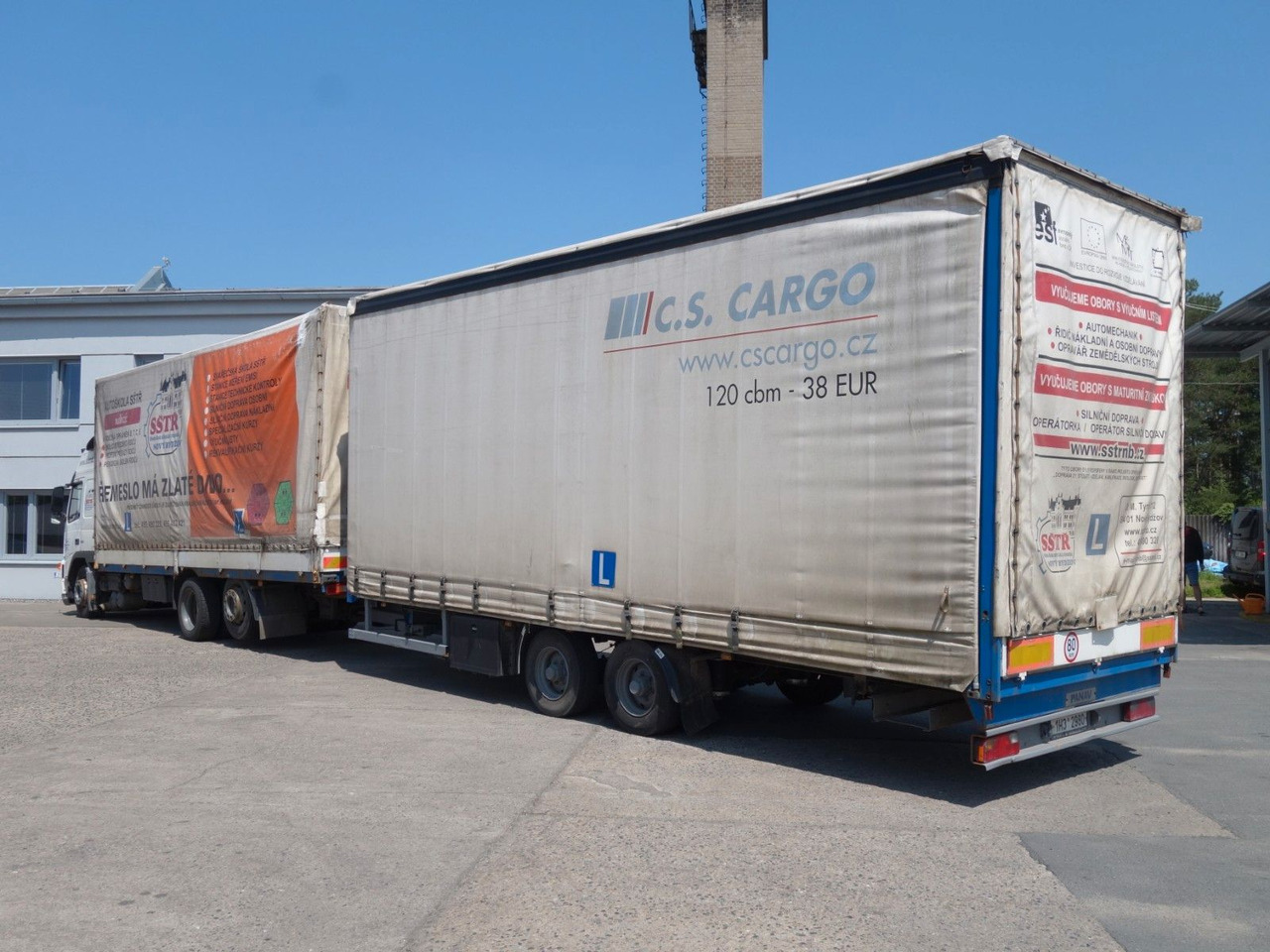 Volvo FM 380 6x2 + Panav Anhänger - Curtainsider truck: picture 4 Volvo FM 380 6x2 + Panav Anhänger - Curtainsider truck: picture 4