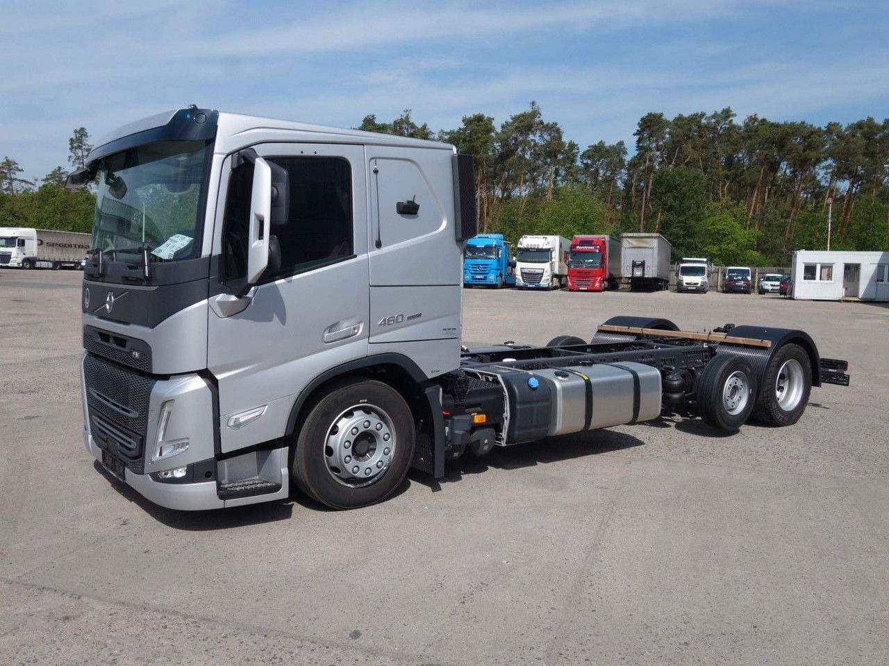 Volvo FM 460 FM13 6x2 Neue RTO , Kassbohrer, Rolfo, Rimo - Cab chassis truck: picture 2 Volvo FM 460 FM13 6x2 Neue RTO , Kassbohrer, Rolfo, Rimo - Cab chassis truck: picture 2