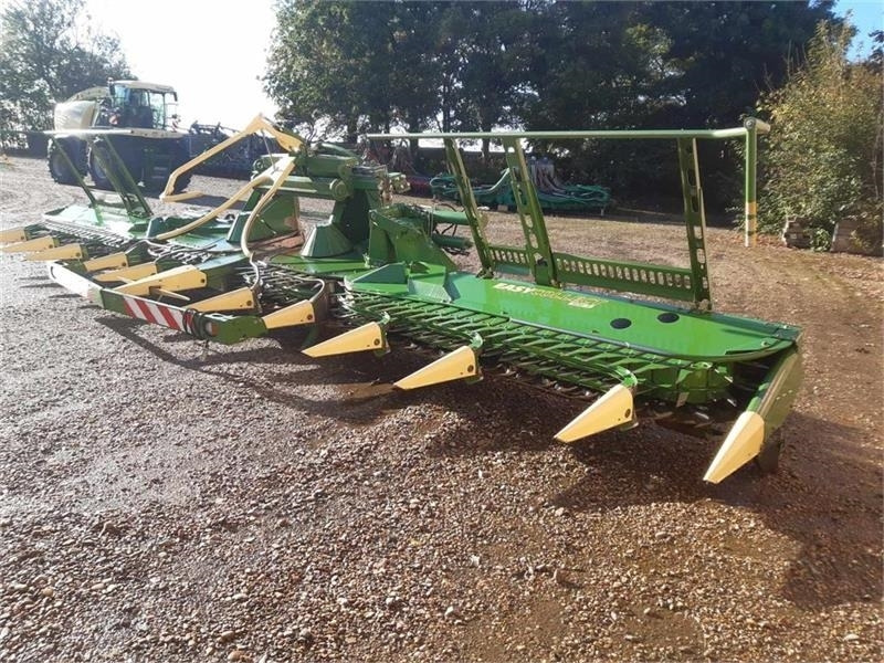 Krone Easy Collect 900 - Hay and forage equipment: picture 2 Krone Easy Collect 900 - Hay and forage equipment: picture 2