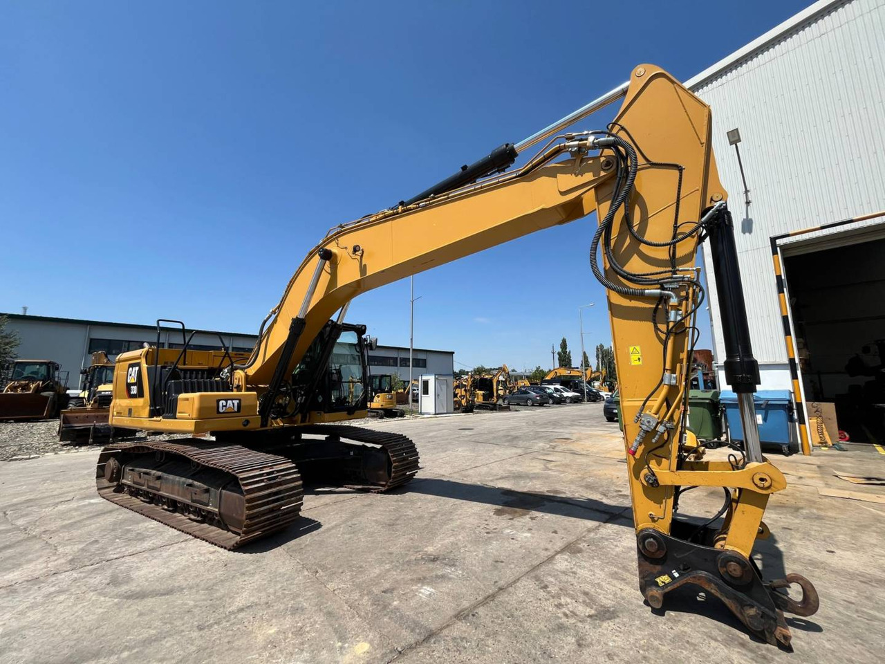 CAT 330-07 - Crawler excavator: picture 2 CAT 330-07 - Crawler excavator: picture 2