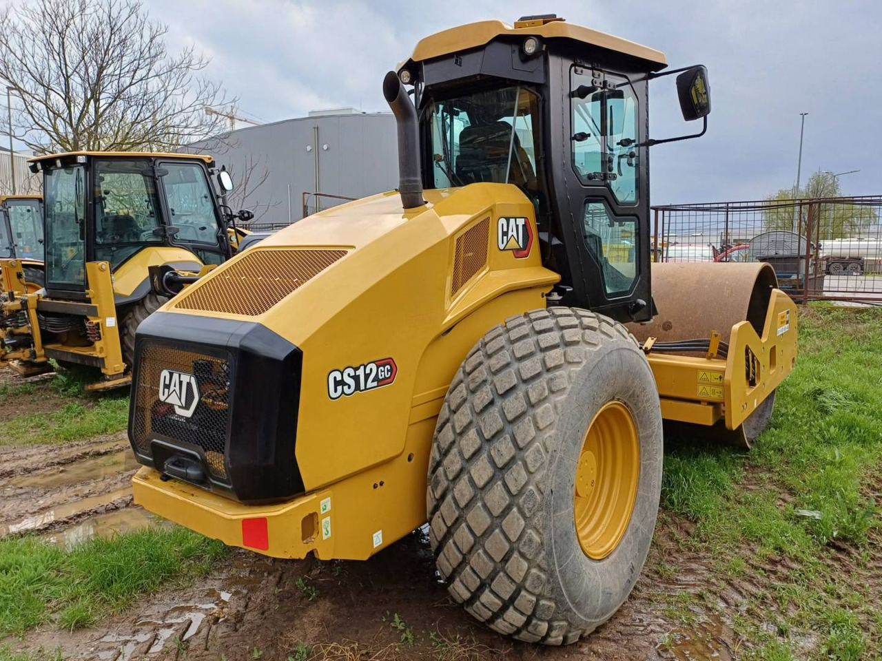 CAT CS12GC - Compactor: picture 3 CAT CS12GC - Compactor: picture 3