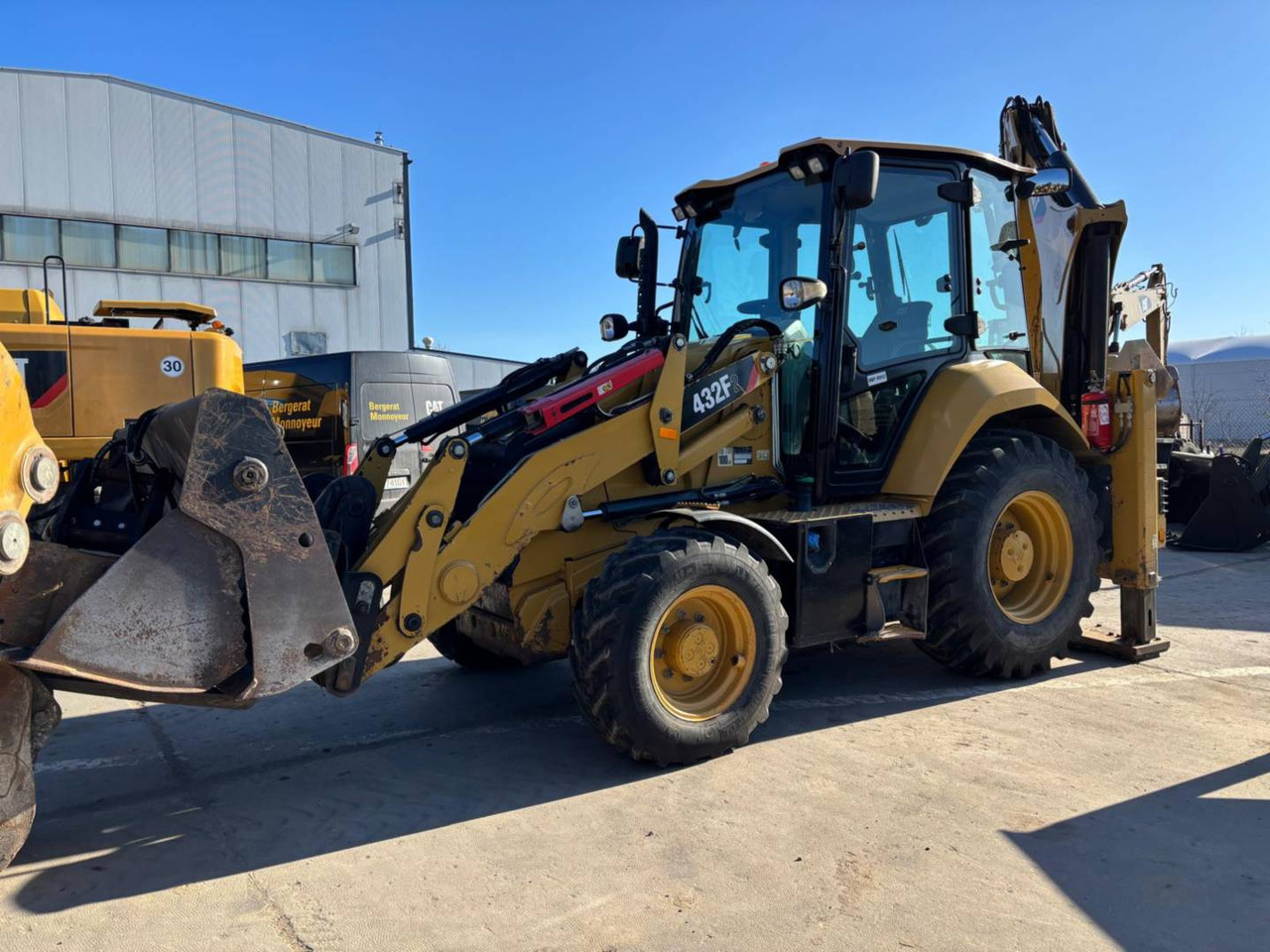 CAT 432F2 - Backhoe loader: picture 1 CAT 432F2 - Backhoe loader: picture 1