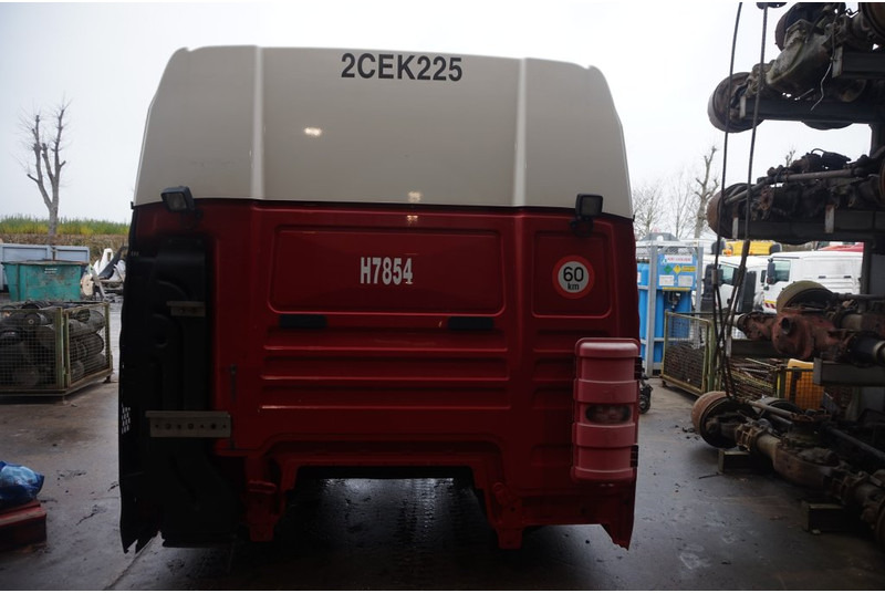 MAN F99L41 TGX XXL EURO6 81.60000-7925 - Cab and interior for Truck: picture 4 MAN F99L41 TGX XXL EURO6 81.60000-7925 - Cab and interior for Truck: picture 4