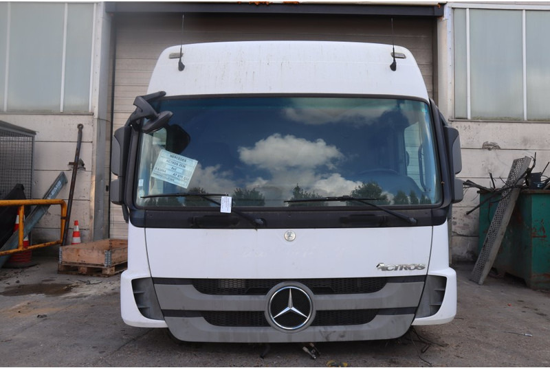 Mercedes-Benz ACTROS F04 MP3 97389915473829 - Cab and interior for Truck: picture 1 Mercedes-Benz ACTROS F04 MP3 97389915473829 - Cab and interior for Truck: picture 1