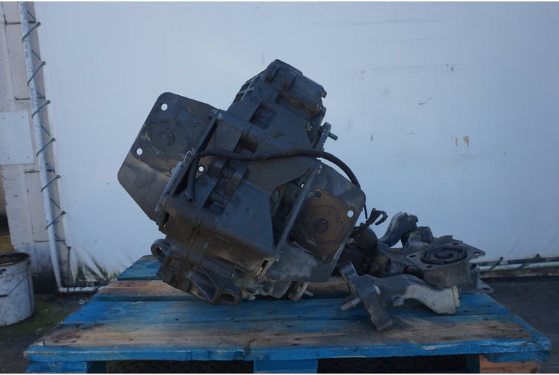 Mercedes-Benz VG3000Z-3W 750 855 T0 009302 - Gearbox for Truck: picture 2 Mercedes-Benz VG3000Z-3W 750 855 T0 009302 - Gearbox for Truck: picture 2