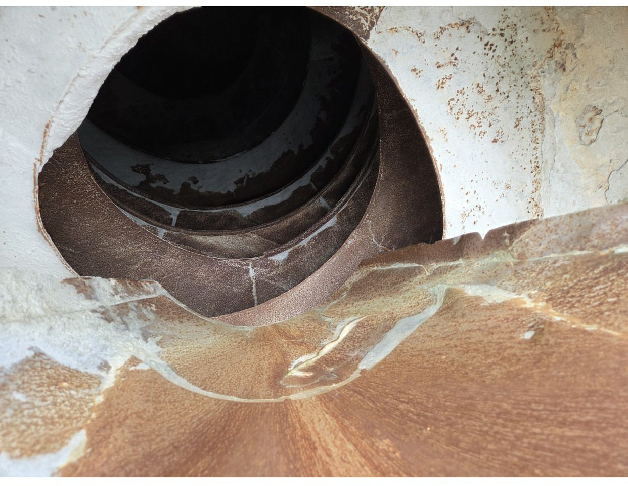 Renault C430 8X4 CONCRETE MIXER MANUAL GEARBOX - Concrete mixer truck: picture 5 Renault C430 8X4 CONCRETE MIXER MANUAL GEARBOX - Concrete mixer truck: picture 5