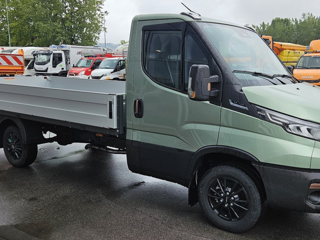 IVECO Daily 35S14A8 - Panel van: picture 2 IVECO Daily 35S14A8 - Panel van: picture 2
