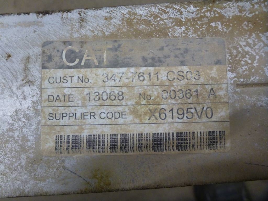 CAT 324 E, Oljekylare 347-7611-cs03 - Radiator for Construction machinery: picture 3 CAT 324 E, Oljekylare 347-7611-cs03 - Radiator for Construction machinery: picture 3