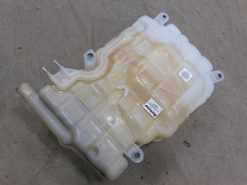 Expansionskärl Scania R-serie - Radiator for Truck: picture 1 Expansionskärl Scania R-serie - Radiator for Truck: picture 1