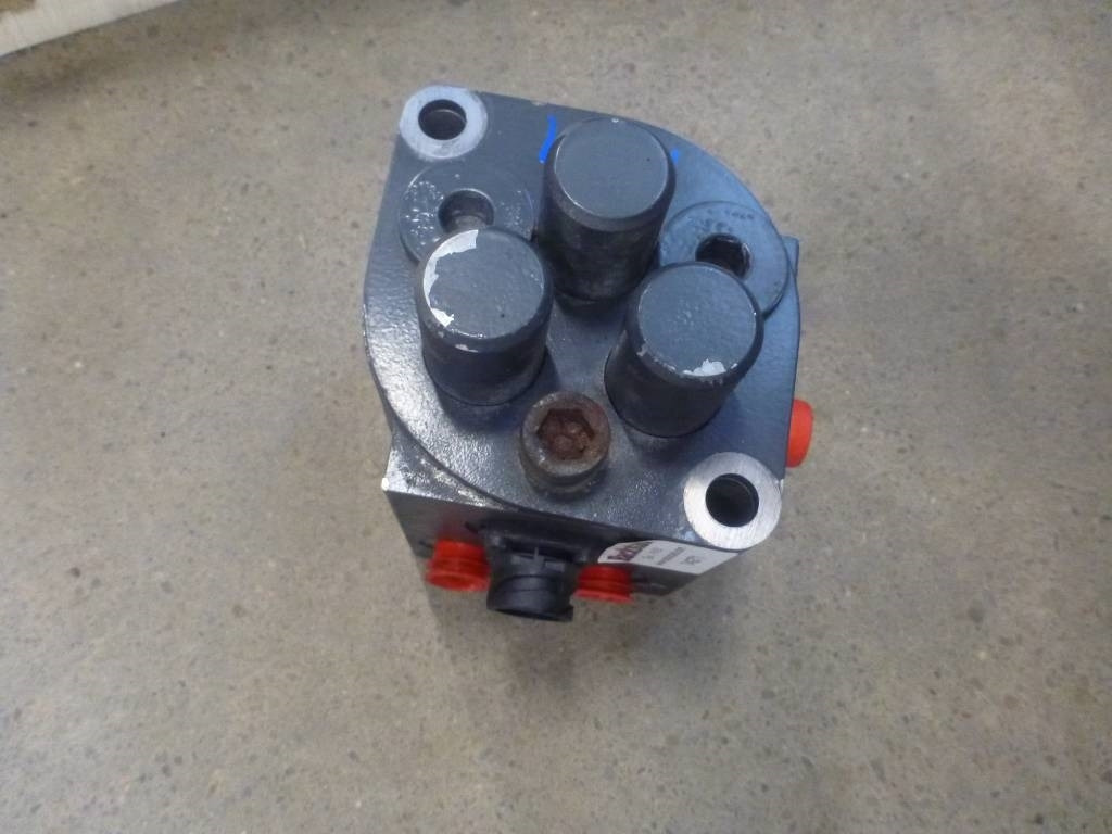 Mercedes-Benz Actros 1860 - Hydraulics for Truck: picture 1 Mercedes-Benz Actros 1860 - Hydraulics for Truck: picture 1