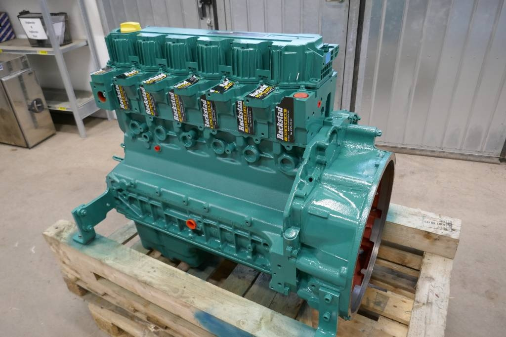 Volvo D6J - Engine for Construction machinery: picture 1 Volvo D6J - Engine for Construction machinery: picture 1