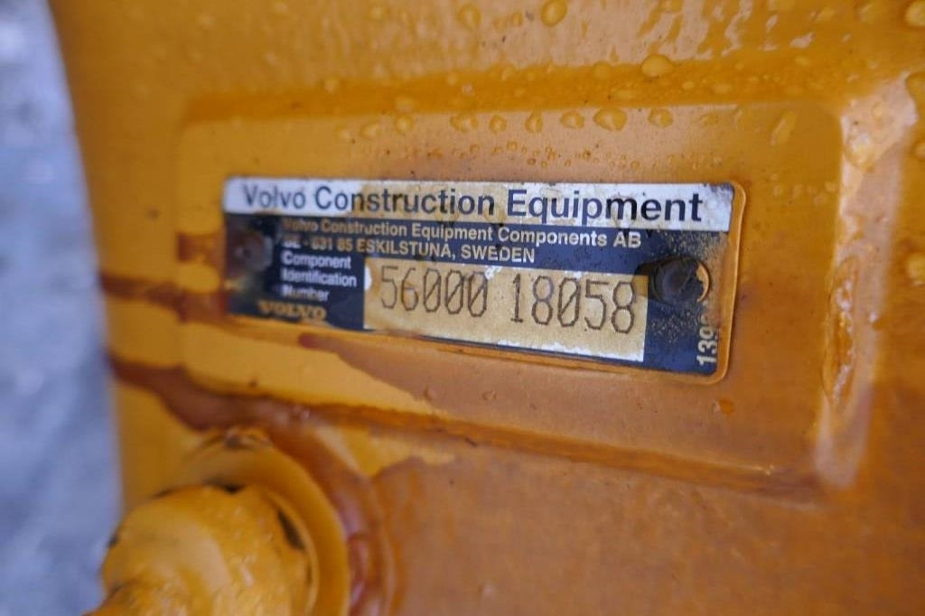 Volvo L180 HL Framaxel, voe56000 - Axle and parts for Construction machinery: picture 3 Volvo L180 HL Framaxel, voe56000 - Axle and parts for Construction machinery: picture 3
