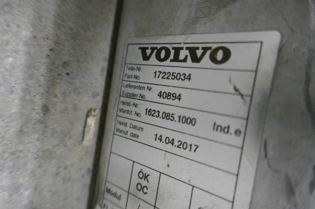 Volvo L180 HL kylare hydraulolja voe17225034 - Radiator for Construction machinery: picture 2 Volvo L180 HL kylare hydraulolja voe17225034 - Radiator for Construction machinery: picture 2