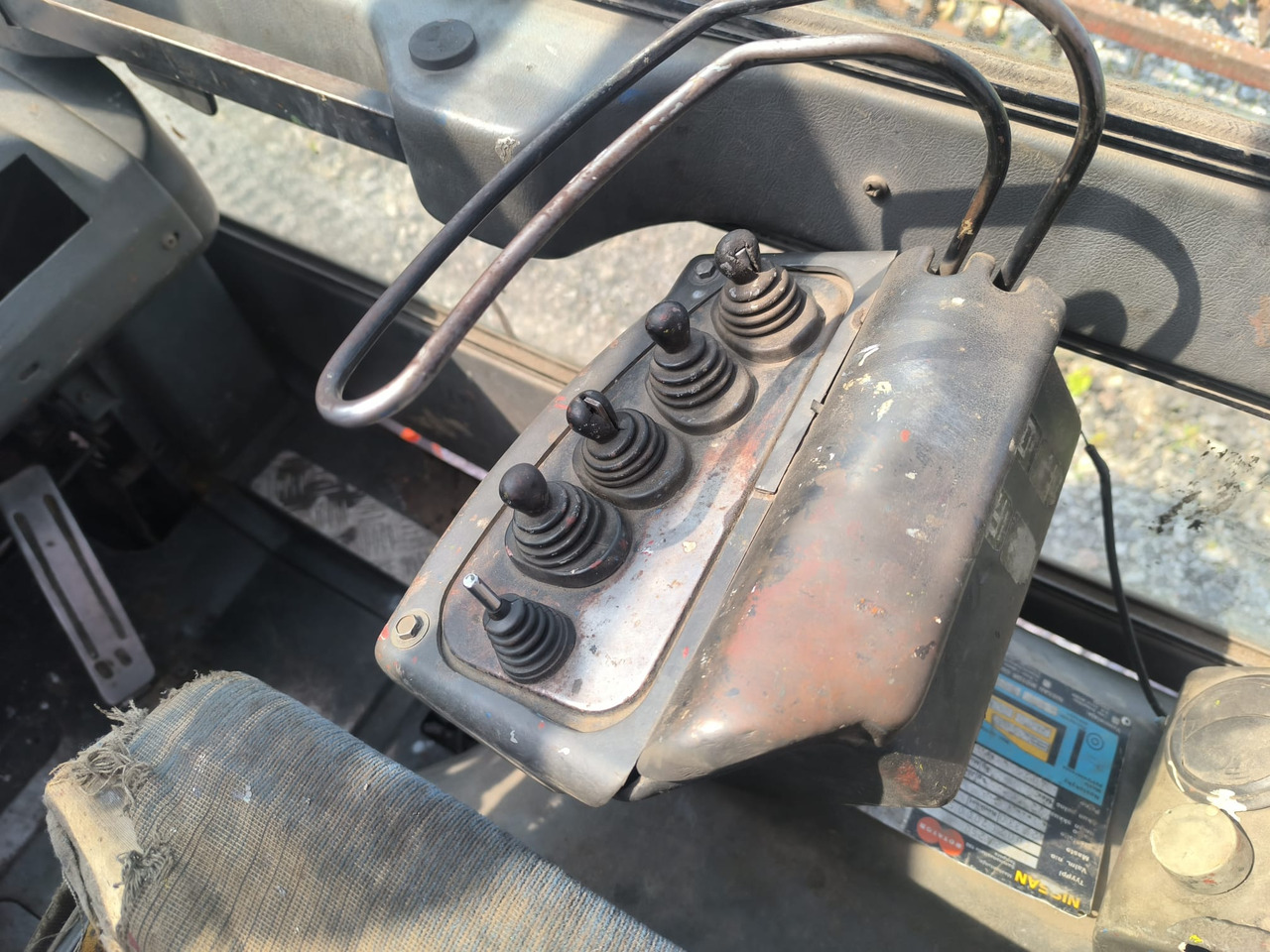 NISSAN FD25 - Diesel forklift: picture 5 NISSAN FD25 - Diesel forklift: picture 5