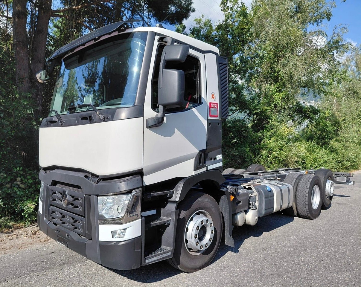 Renault T460 6x2, E6, Fahrgestell - Cab chassis truck: picture 1 Renault T460 6x2, E6, Fahrgestell - Cab chassis truck: picture 1