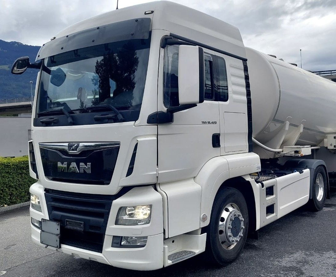 MAN TGS 18.420 4x2, E6, ADR, Retarder - Tractor unit: picture 1 MAN TGS 18.420 4x2, E6, ADR, Retarder - Tractor unit: picture 1