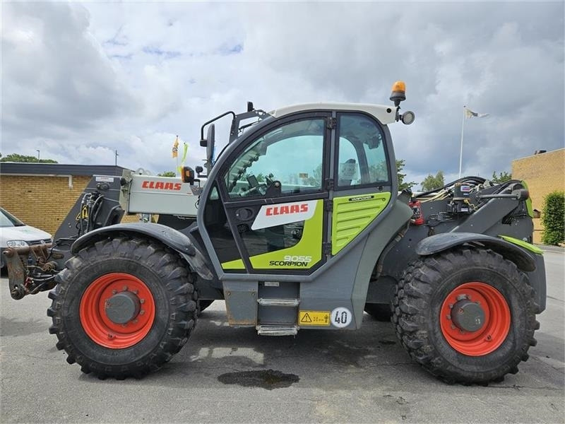Leasing of Claas SCORPION 9055 VP+  Claas SCORPION 9055 VP+: picture 6