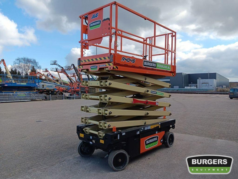 JLG R4045 - Scissor lift: picture 3 JLG R4045 - Scissor lift: picture 3