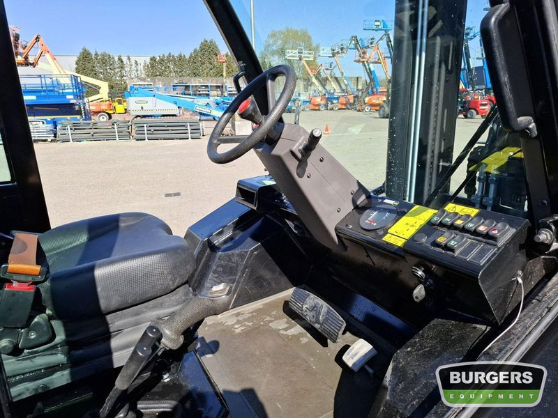 Rough terrain forklift Manitou M50-4: picture 9 Rough terrain forklift Manitou M50-4: picture 9