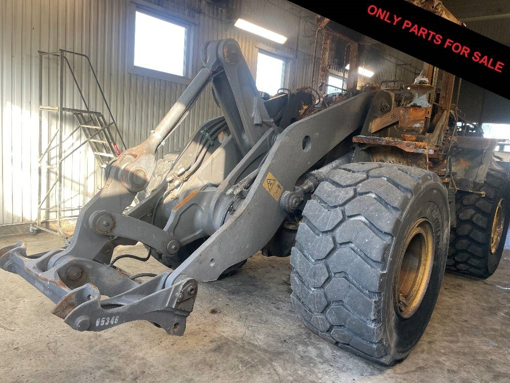Volvo L 120 G Dismantled. Only spare parts - Wheel loader: picture 1 Volvo L 120 G Dismantled. Only spare parts - Wheel loader: picture 1