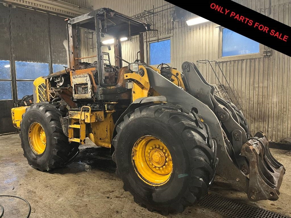 Volvo L 90 F Dismantled. Only spare parts - Wheel loader: picture 1 Volvo L 90 F Dismantled. Only spare parts - Wheel loader: picture 1