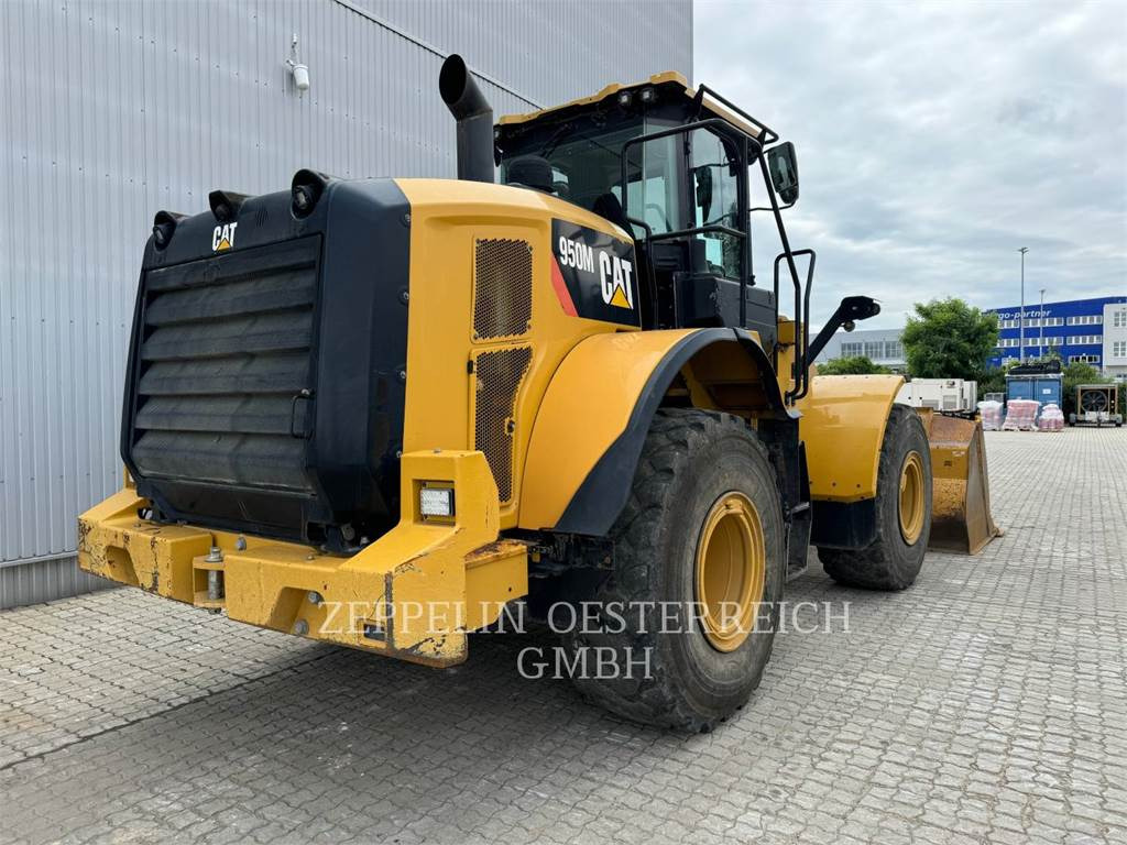 CAT 950M - Wheel loader: picture 3 CAT 950M - Wheel loader: picture 3