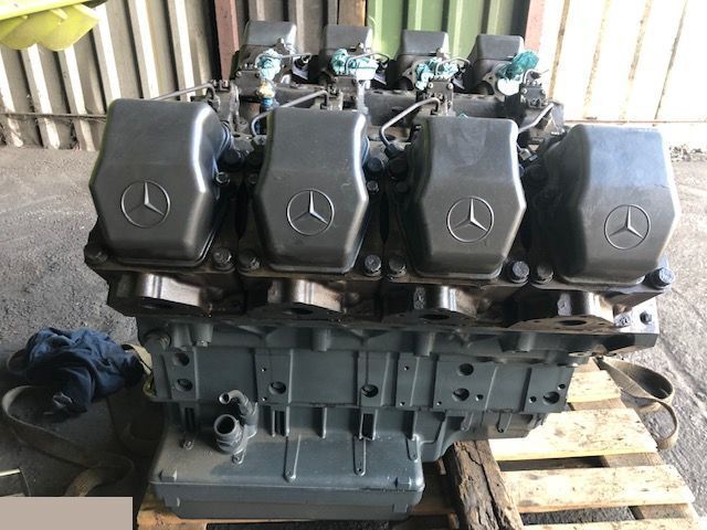 Claas Jaguar - Silnik Mercedes OM 502LA - Engine for Forage harvester: picture 2 Claas Jaguar - Silnik Mercedes OM 502LA - Engine for Forage harvester: picture 2