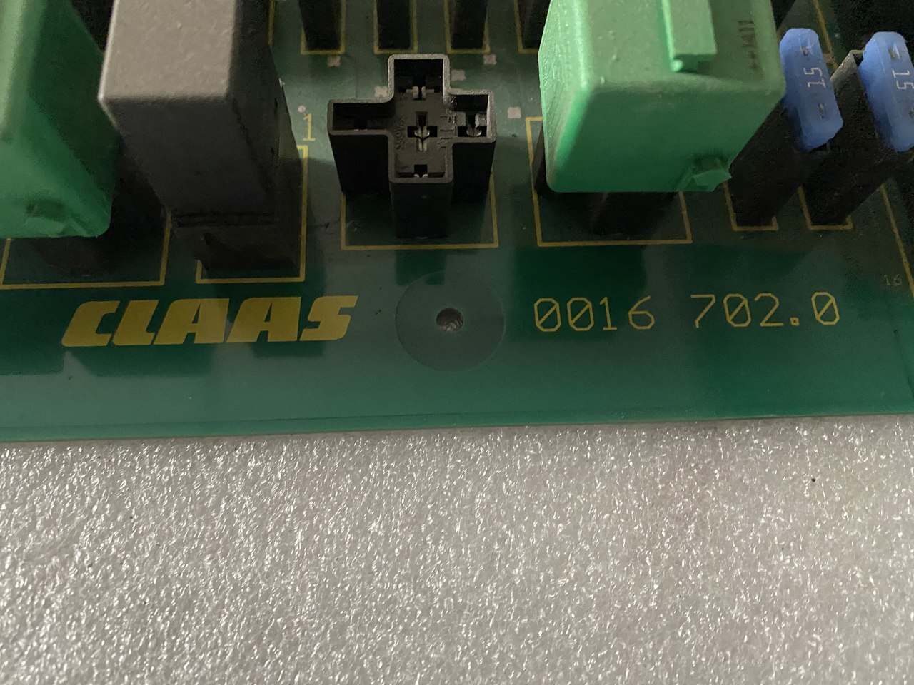 Claas Płyta Bezpieczników | Modułów 0016702.0 - Fuse for Agricultural machinery: picture 3 Claas Płyta Bezpieczników | Modułów 0016702.0 - Fuse for Agricultural machinery: picture 3