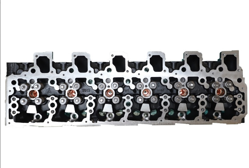 Deutz TCD2013L064V - głowica kompletna NOWA 04900635 - Cylinder head for Agricultural machinery: picture 1 Deutz TCD2013L064V - głowica kompletna NOWA 04900635 - Cylinder head for Agricultural machinery: picture 1