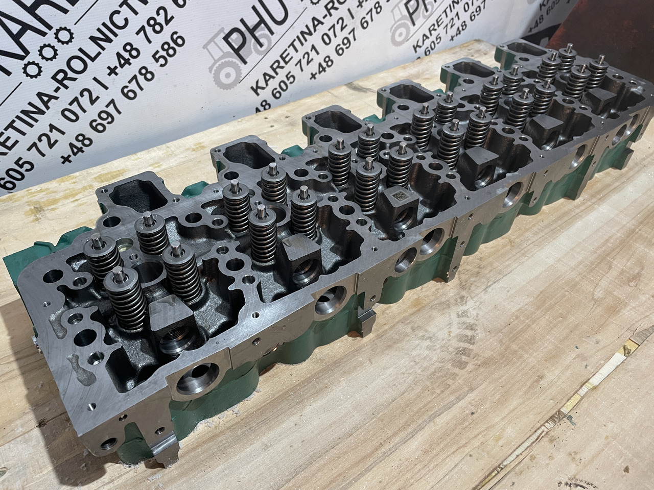 Deutz TCD2013L64V TCD2013L064V TCD2013 - głowica cylindrów kompletna NOWA 04900635 - Cylinder head for Agricultural machinery: picture 2 Deutz TCD2013L64V TCD2013L064V TCD2013 - głowica cylindrów kompletna NOWA 04900635 - Cylinder head for Agricultural machinery: picture 2