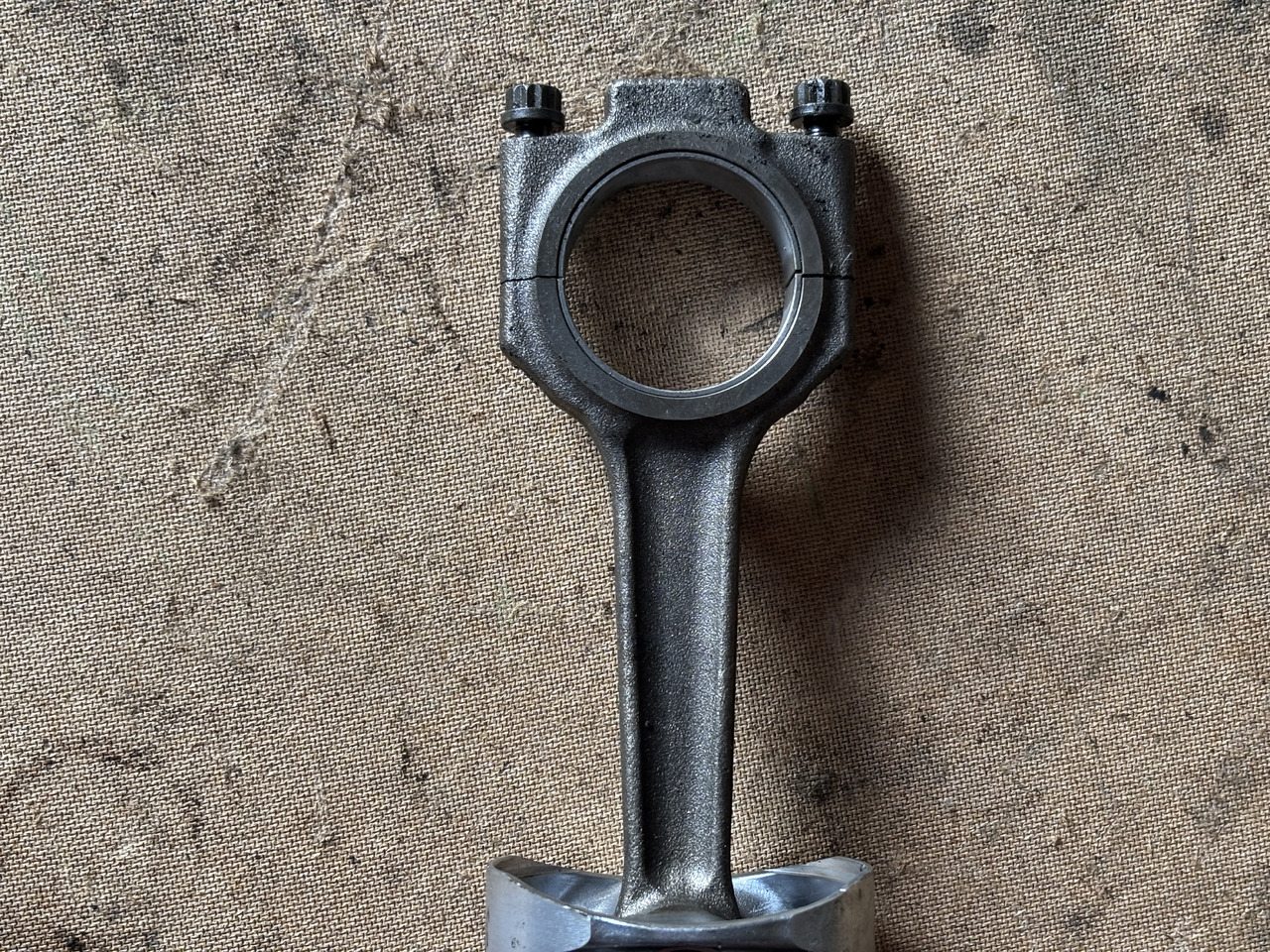 Deutz TD2011 D2011 D2011L04W Korbowód - Connecting rod: picture 2 Deutz TD2011 D2011 D2011L04W Korbowód - Connecting rod: picture 2