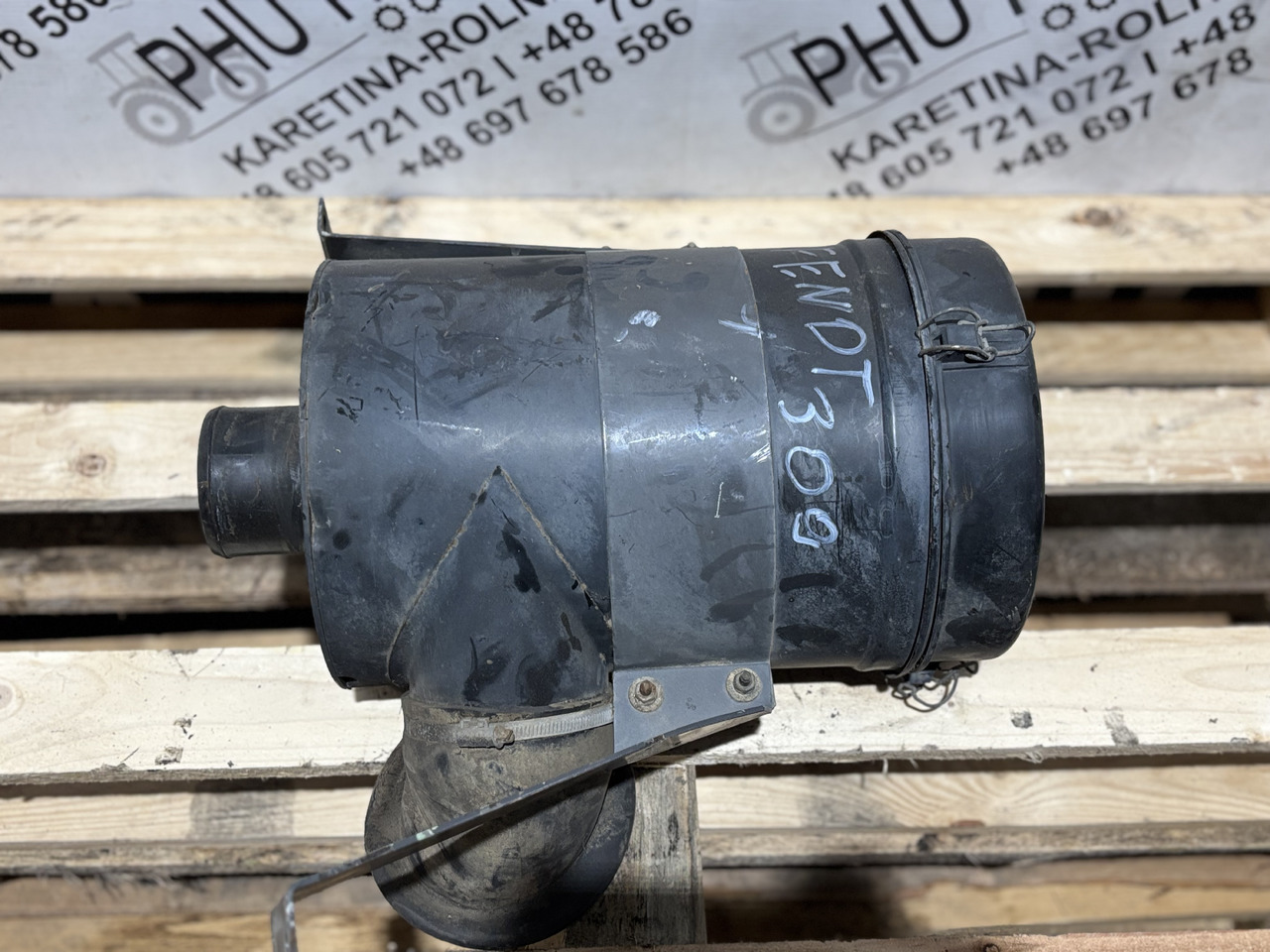 Fendt 309 Obudowa Filtra Powietrza - Air filter for Agricultural machinery: picture 2 Fendt 309 Obudowa Filtra Powietrza - Air filter for Agricultural machinery: picture 2