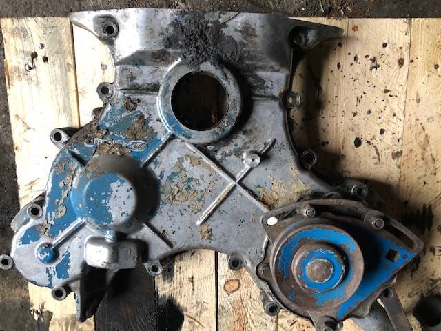 Ford TW Ford fonn-6015-DA - Obudowa Rozrządu - Engine and parts for Agricultural machinery: picture 3 Ford TW Ford fonn-6015-DA - Obudowa Rozrządu - Engine and parts for Agricultural machinery: picture 3