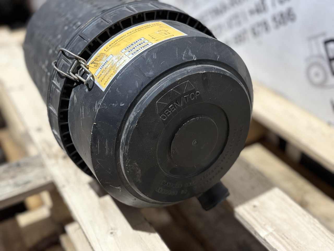 JCB 332/E3413 Filtr Powietrza Obudowa Filtra Powietrza - Air filter for Construction machinery: picture 4 JCB 332/E3413 Filtr Powietrza Obudowa Filtra Powietrza - Air filter for Construction machinery: picture 4
