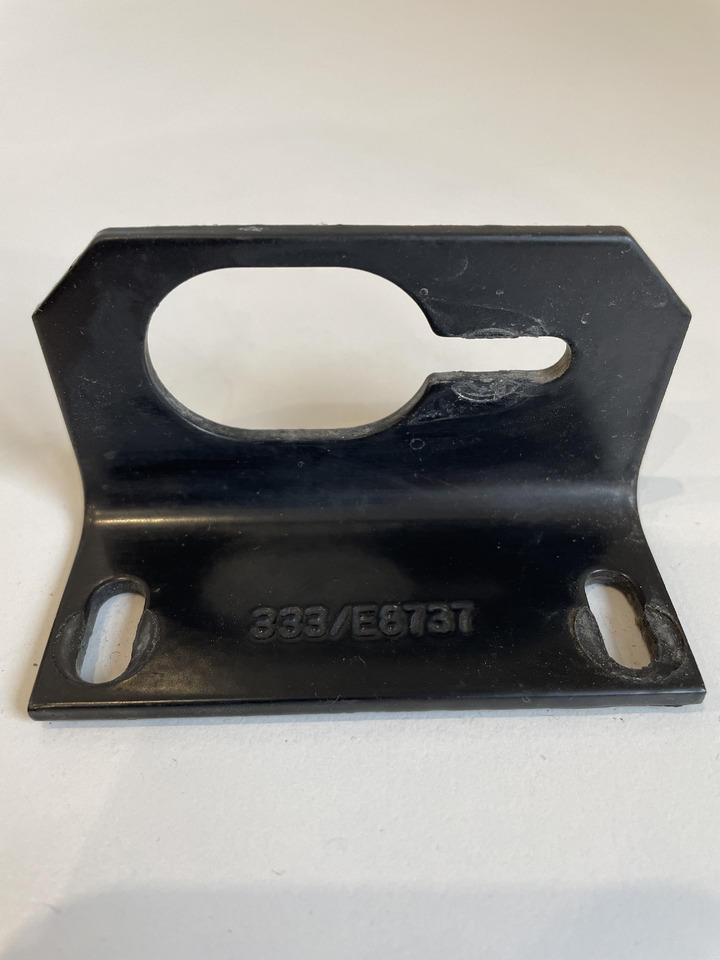 JCB 530 531 540 541 - podstawa czujnika skrętu kół 333/E8737 - Sensor for Agricultural machinery: picture 1 JCB 530 531 540 541 - podstawa czujnika skrętu kół 333/E8737 - Sensor for Agricultural machinery: picture 1