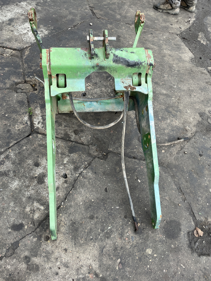 JD 6000 6820 6920 - TUZ kompletny - Front loader for tractor: picture 4 JD 6000 6820 6920 - TUZ kompletny - Front loader for tractor: picture 4