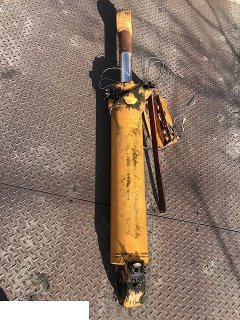Liebherr 564 -  Siłownik Wychyłu Łyźki - Hydraulic cylinder for Construction machinery: picture 1 Liebherr 564 -  Siłownik Wychyłu Łyźki - Hydraulic cylinder for Construction machinery: picture 1