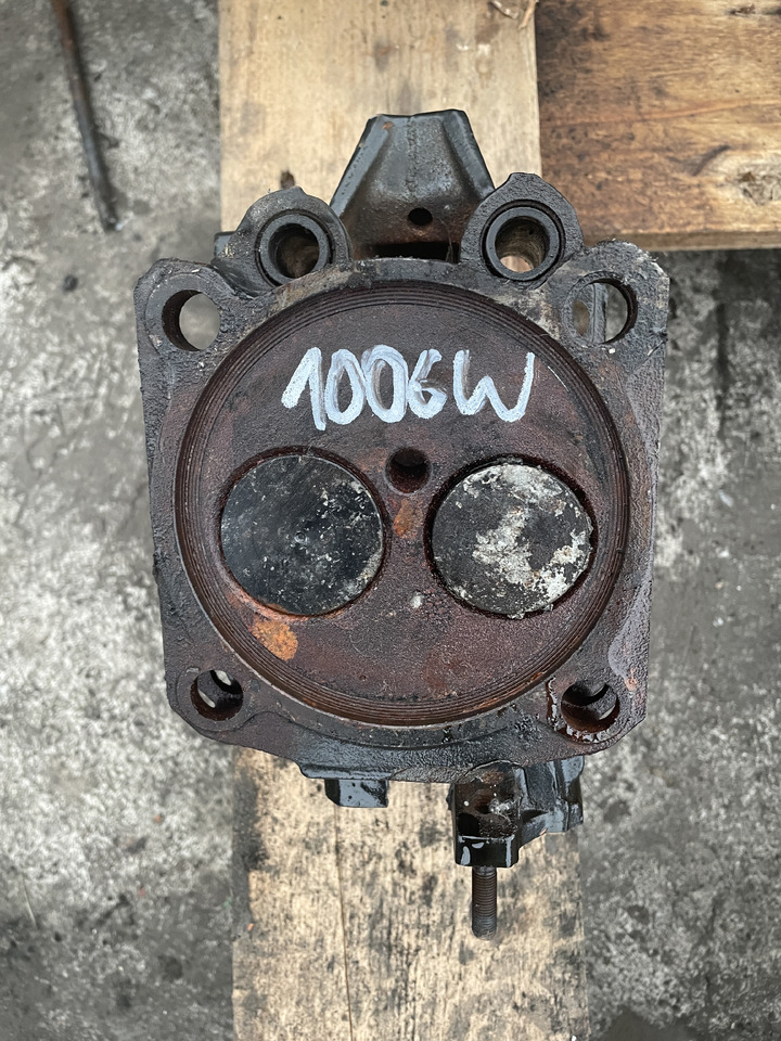 Same 1000.6 1000.6W - głowica silnika kompletna (2-zaworowa) - Engine: picture 2 Same 1000.6 1000.6W - głowica silnika kompletna (2-zaworowa) - Engine: picture 2