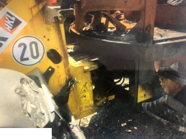 Yanmar V80 - Obudowa Mostu - Axle and parts for Agricultural machinery: picture 2 Yanmar V80 - Obudowa Mostu - Axle and parts for Agricultural machinery: picture 2