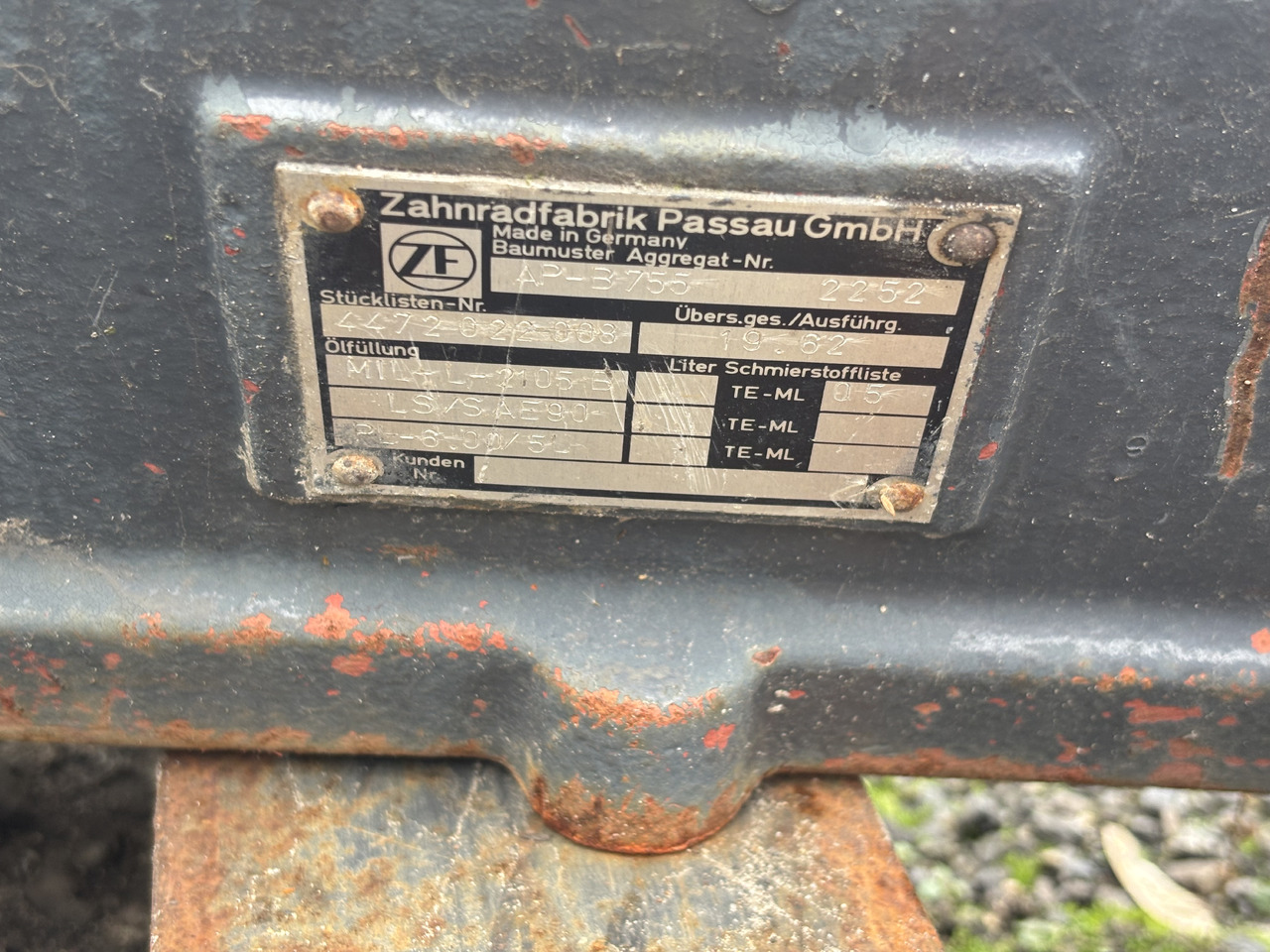 ZF AP-B755 2HL-100 Most Tylni Oś Tylnia Skrzynia Biegów Zwolnica Zwrotnica Pochwa CZĘŚCI - Final drive for Agricultural machinery: picture 4 ZF AP-B755 2HL-100 Most Tylni Oś Tylnia Skrzynia Biegów Zwolnica Zwrotnica Pochwa CZĘŚCI - Final drive for Agricultural machinery: picture 4