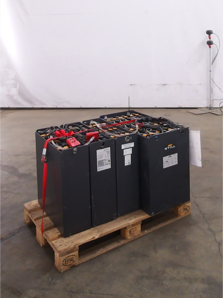 Battery Package - 4 Pcs. - Battery for Material handling equipment: picture 1 Battery Package - 4 Pcs. - Battery for Material handling equipment: picture 1