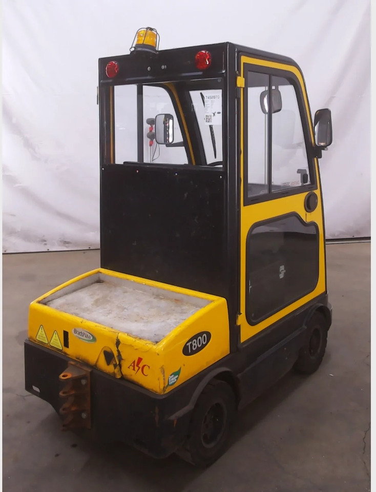 Bradshaw T800 - Tow tractor: picture 3 Bradshaw T800 - Tow tractor: picture 3
