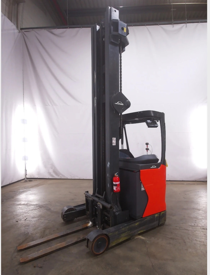 Linde R14HD-01 - Reach truck: picture 1 Linde R14HD-01 - Reach truck: picture 1