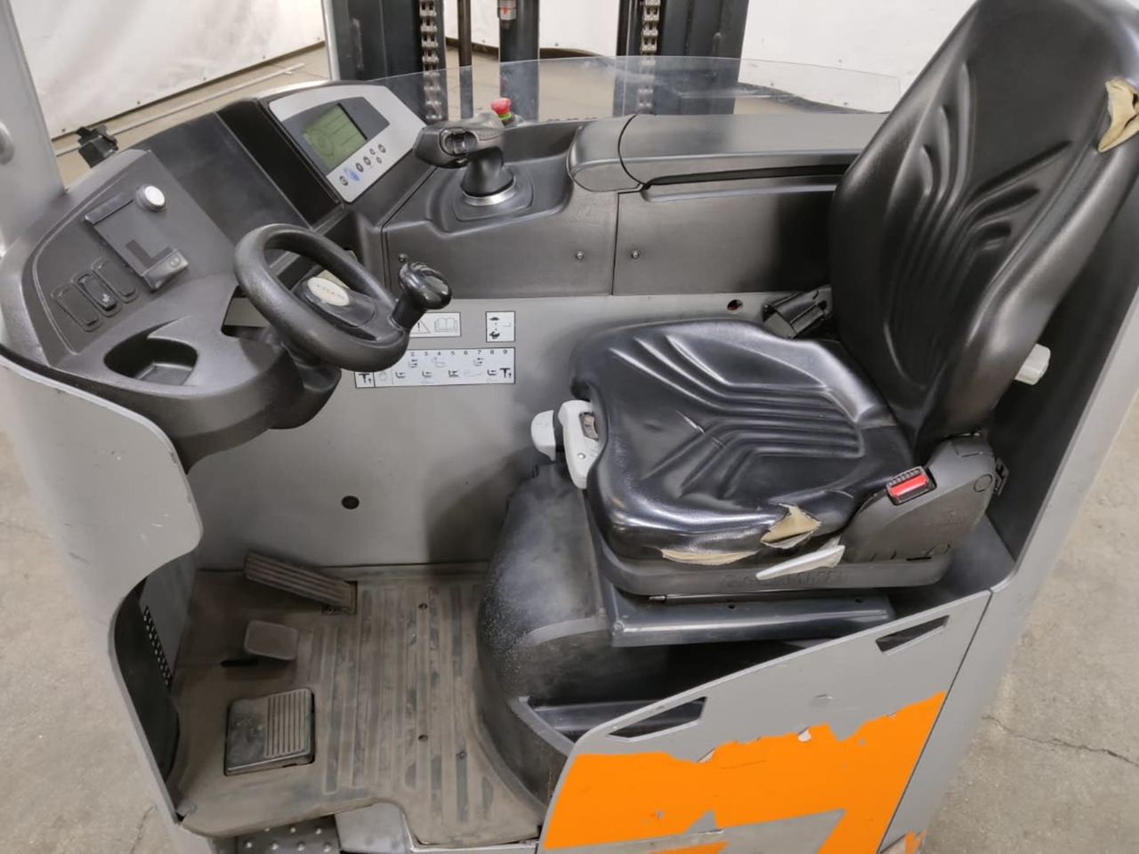 STILL FM-X14 - Reach truck: picture 4 STILL FM-X14 - Reach truck: picture 4