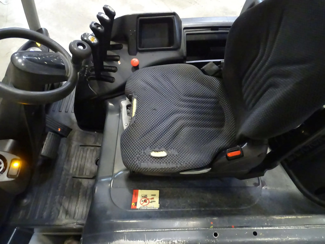 STILL RX60-50 - Electric forklift: picture 4 STILL RX60-50 - Electric forklift: picture 4