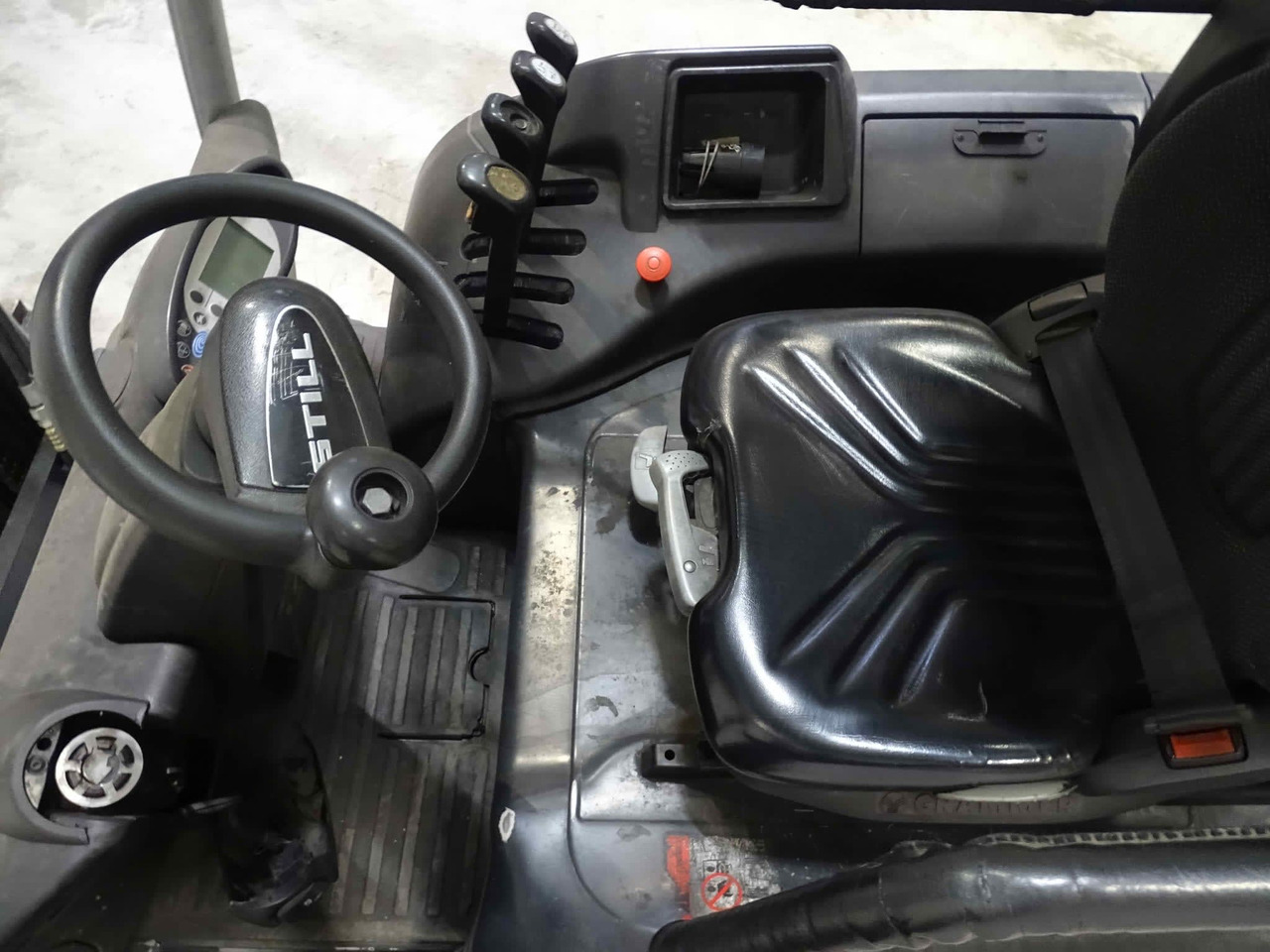 STILL RX60-50 - Electric forklift: picture 4 STILL RX60-50 - Electric forklift: picture 4