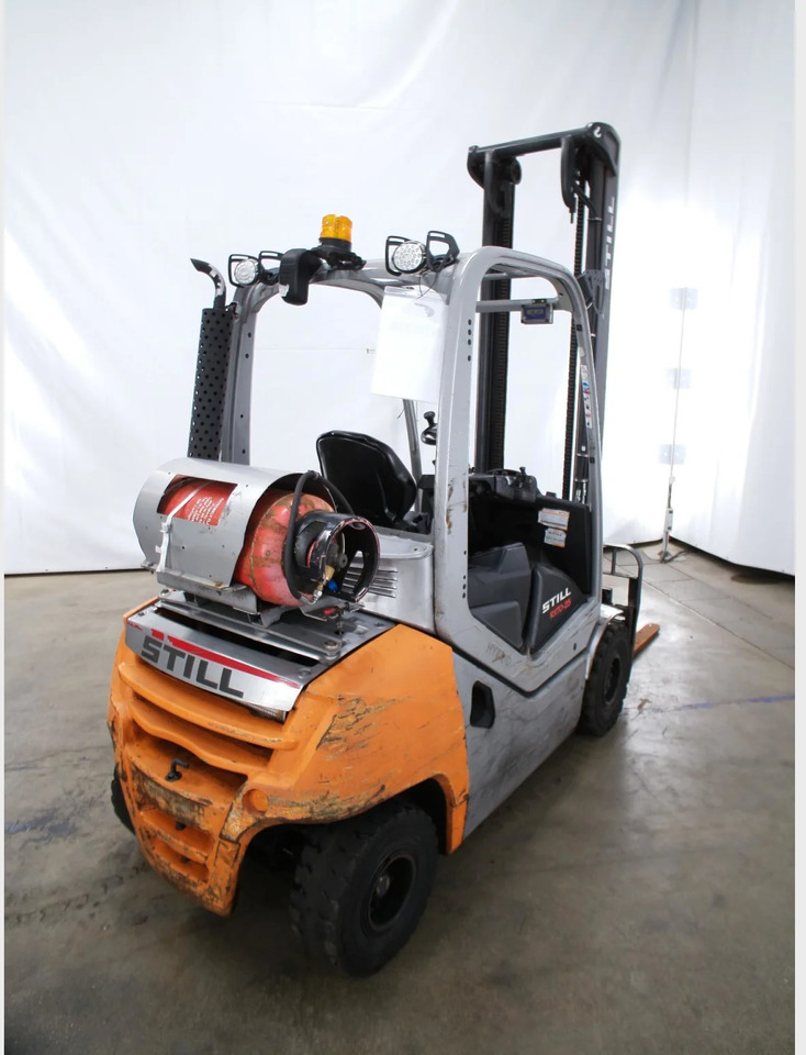 STILL RX70-25T - LPG forklift: picture 2 STILL RX70-25T - LPG forklift: picture 2