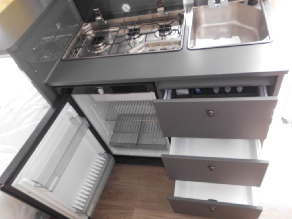 New Caravan Fendt Apero 465 TG Klima Autark 2024 sofort verf. Fendt Apero 465 TG KLIMA BATTERIE 1800kg uvm+++: picture 11 New Caravan Fendt Apero 465 TG Klima Autark 2024 sofort verf. Fendt Apero 465 TG KLIMA BATTERIE 1800kg uvm+++: picture 11